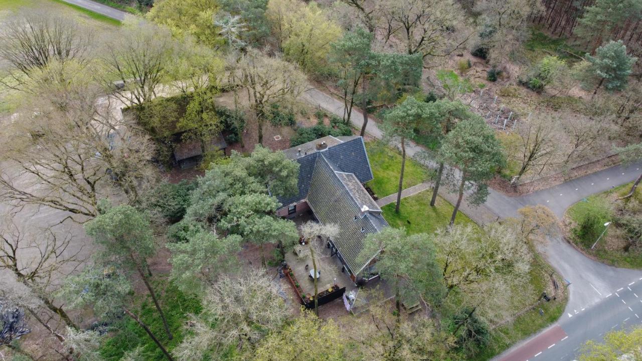 B&B Wicherumloo Wekerom Bagian luar foto