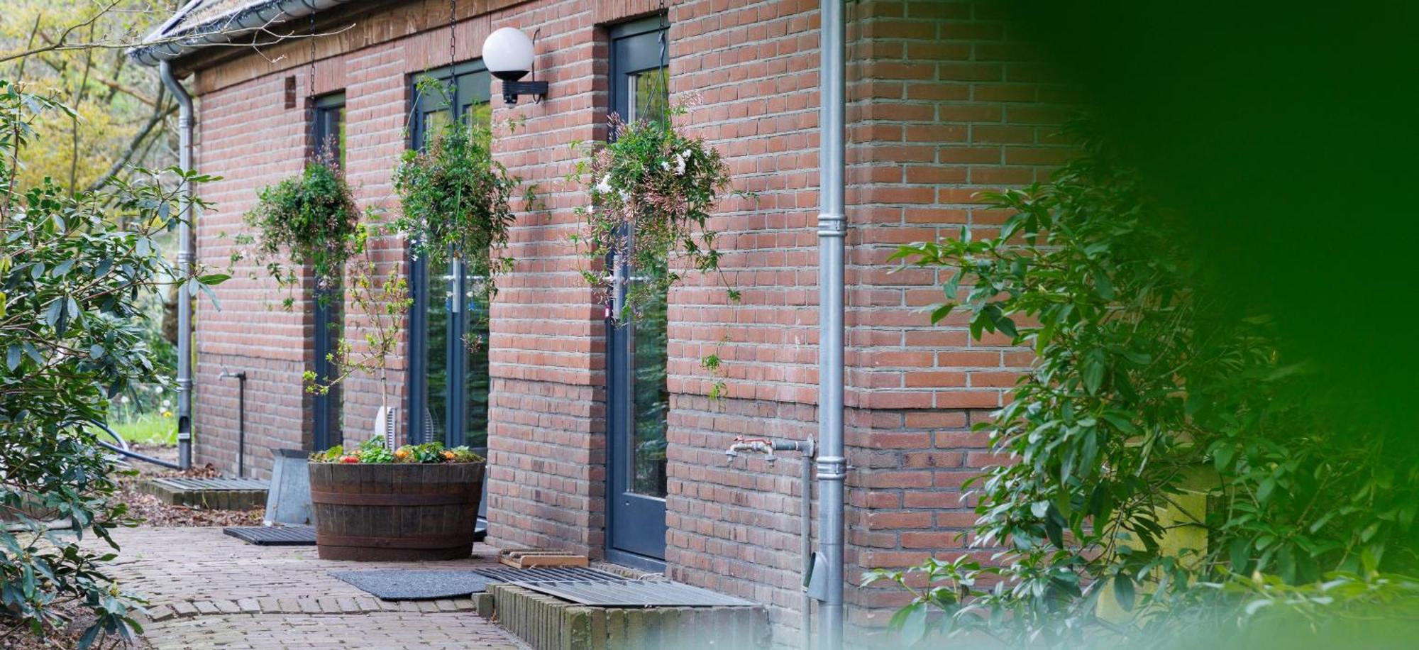 B&B Wicherumloo Wekerom Bagian luar foto